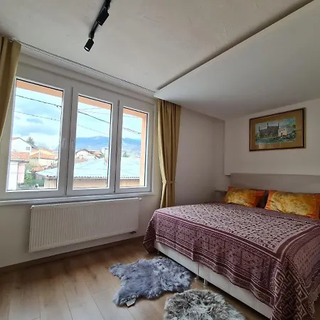 Apartman Bazar Apartment