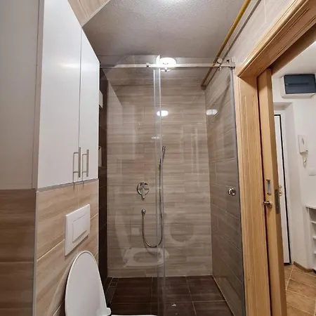 Apartment Apartman Bazar *